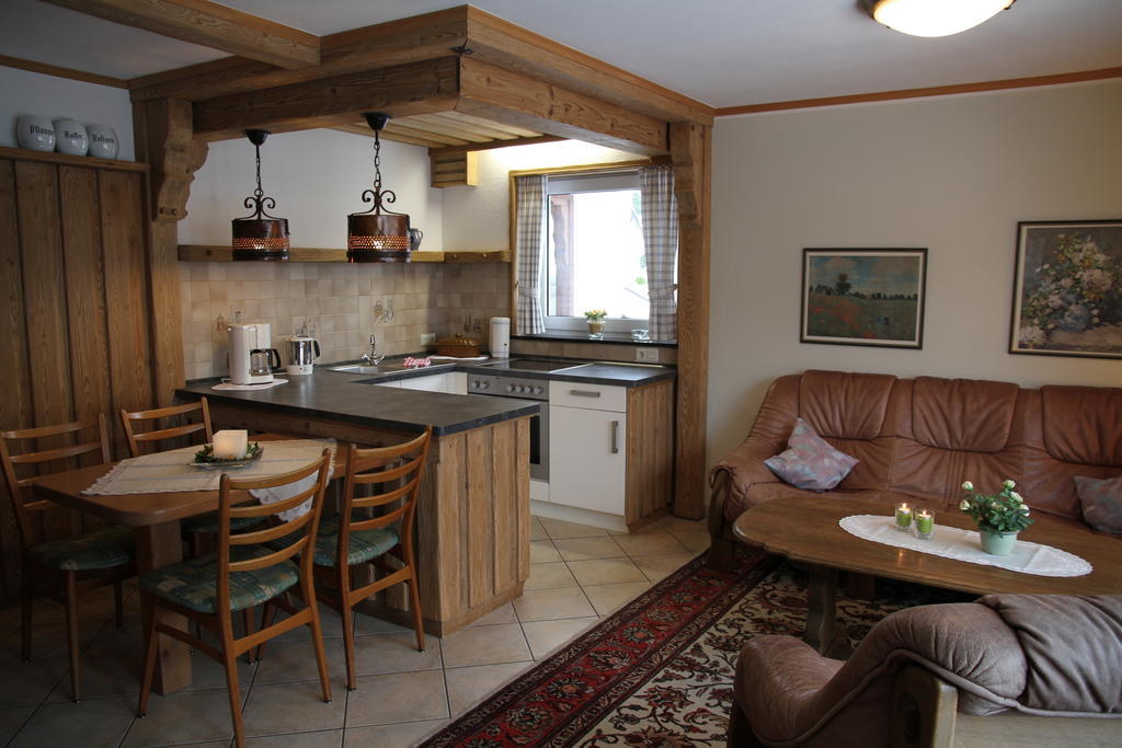 Ferienwohnung Buecker Schmallenberg Quarto foto